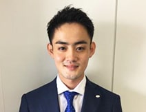 スタッフ画像